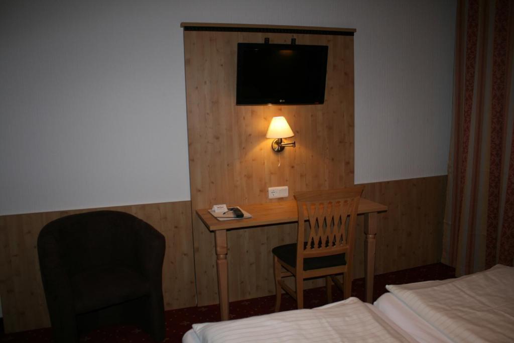 Hotel Lindwurm บัดกอยเซิร์น ห้อง รูปภาพ