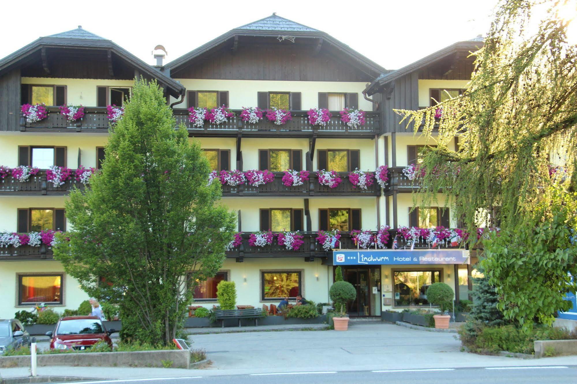 Hotel Lindwurm บัดกอยเซิร์น ภายนอก รูปภาพ
